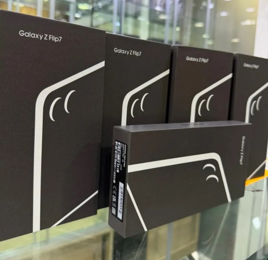 Samsung Galaxy Z Flip7 256GB
